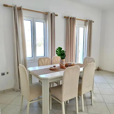 Apartment Theasis